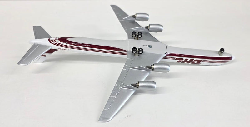 CA-N805DH | Skyline Classics 1:200 | Douglas DC-8-73 DHL **PRE-OWNED**