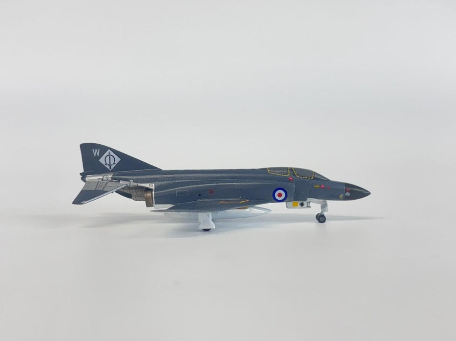 SF187 | SkyFame Models 1:200 | F-4 Phantom FGR.2 RAF XV434:J, No. 23 Sqn., Wattisham