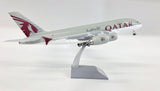 IF380QT1025 | Inflight200 | Airbus A380-861 Qatar Airways A7-APJ with stand