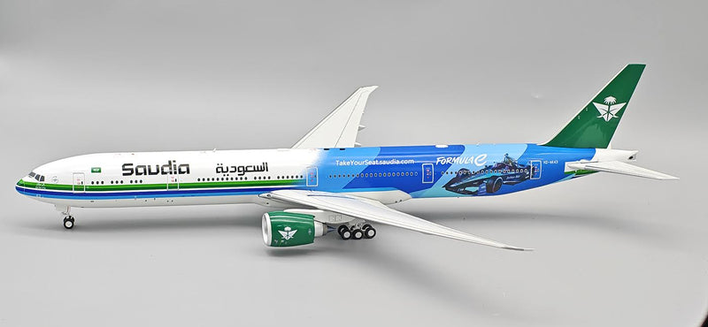 B-773-HZ-AK43 | Blue Box 1:200 | Boeing 777-368/ER Saudi Arabian Airlines HZ-AK43 with  stand | is due October 2025