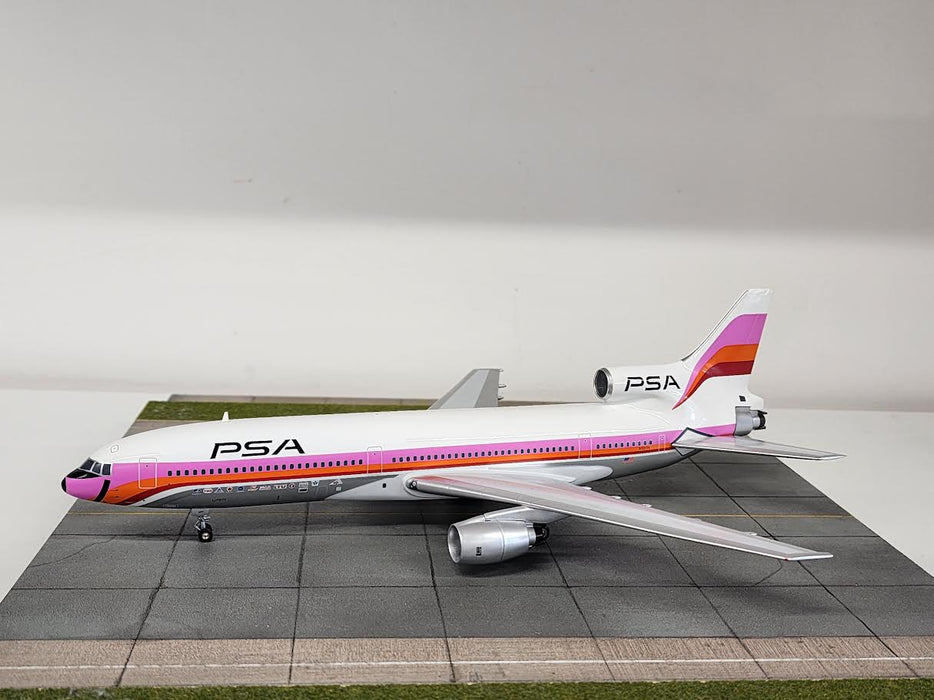 IF011004 | InFlight200 1:200 | Lockheed L-1011 TriStar PSA N10114 **PRE OWNED**