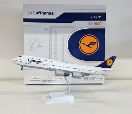 JC Wings 1:200 scale Boeing 747-8 Lufthansa die-cast model airplane with stand.