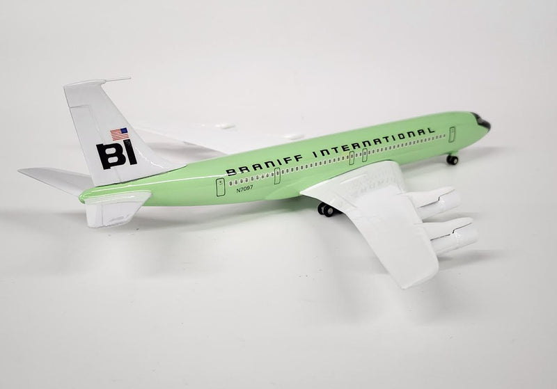SL-N7097 | Skyline Classics 1:200 | Boeing 707 Braniff International Green N7097 **PRE-OWNED**