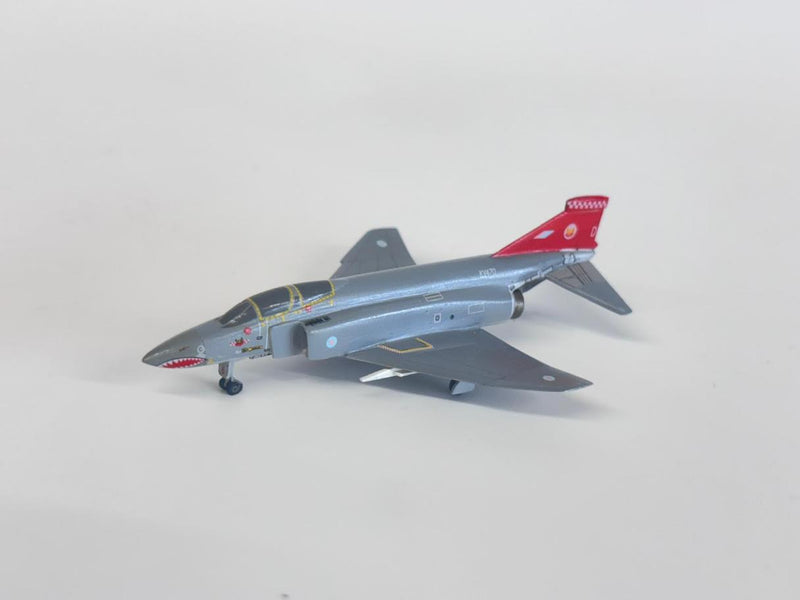 SF193 | SkyFame Models 1:200 | McDonnell Douglas F-4 Phantom FGR.2, XV470:D, No. 56 Sqn., RAF Wattisham | is due - see description