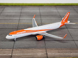 OBM14003 | Panda Models 1:400 | Airbus A321 easyJet G-UZMC