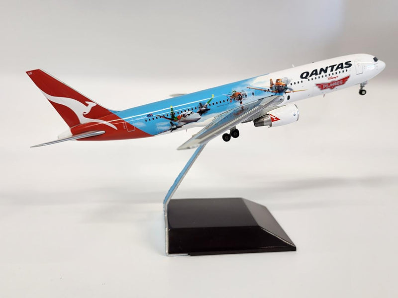 G2QFA438 | Gemini200 1:200 | Boeing 767-300 Qantas Airways VH-OGG, 'Disney Planes' **PRE-OWNED**