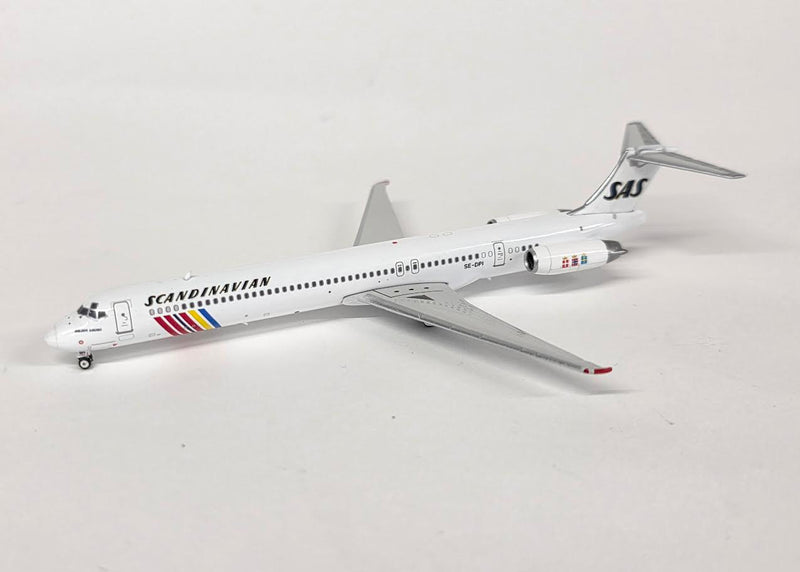 PH12057 | Phoenix 1:400 | McDonnell Douglas MD-83 Scandinavian SAS SE-DPI