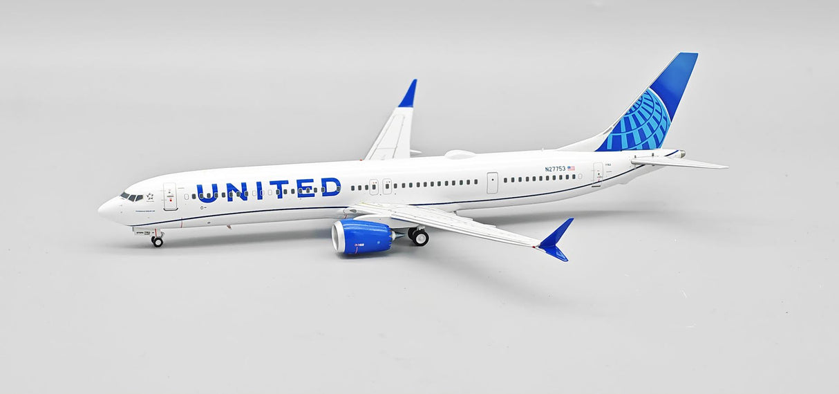 IF73XUA0226 | InFlight200 | Boeing 737-10 MAX United N27753