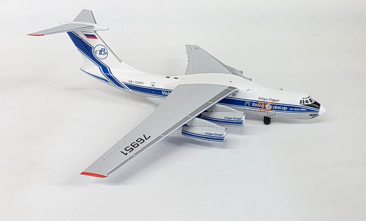 L2096 | SQ Wings 1:200 | IL-76 Volga-Dnepr RA-76951 (with stand)