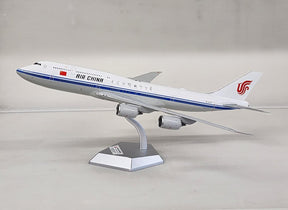 L2047 | SQ Wings 1:200 | Air China Boeing 747-400 B-2479