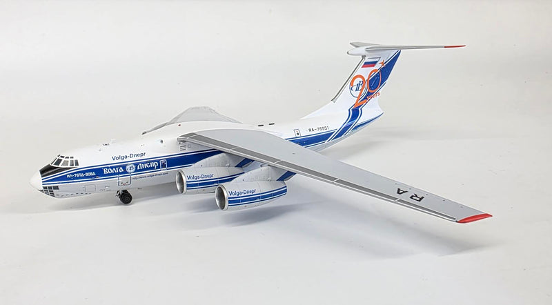 L2096  | SQ Wings 1:200 | IL-76 Airlines Volga-Depr RA-76951 (with stand)