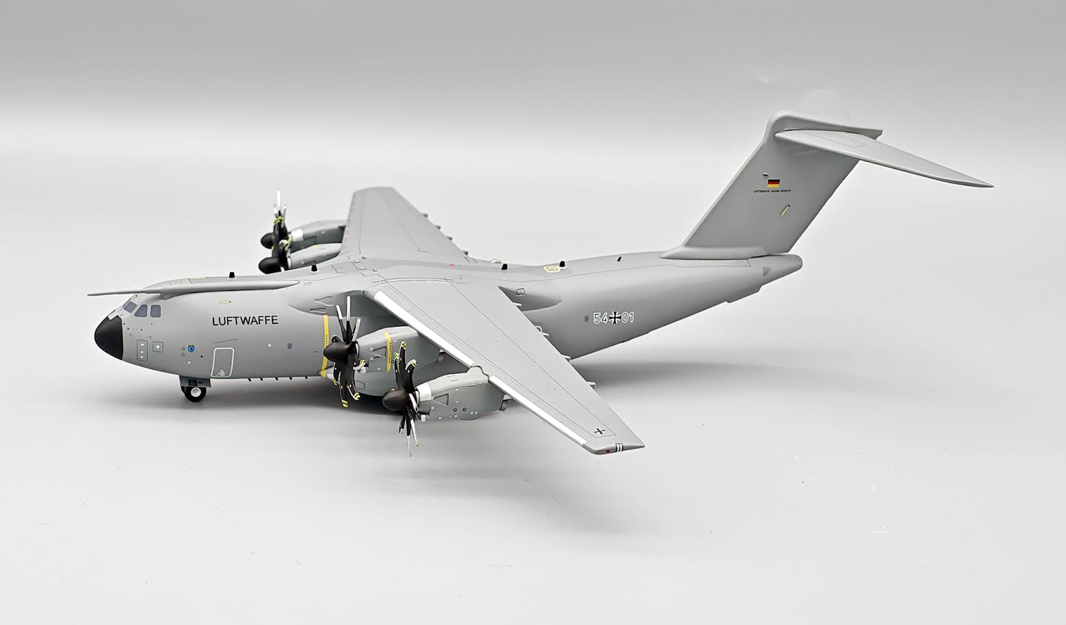 エアバスA400Mアトラス 1/200 [556736] InFlight200 Airbus A400M Atlas German Air Force Model – Aviation