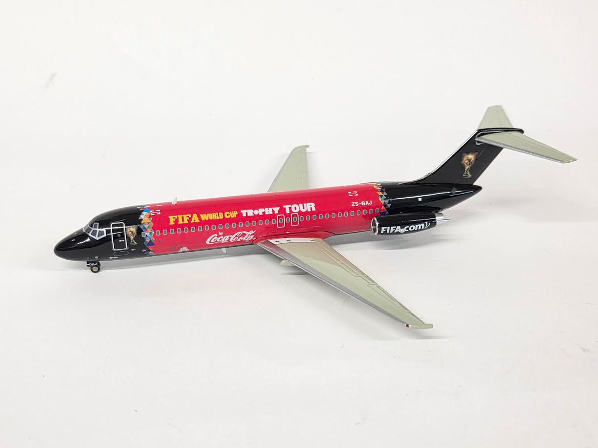 BBOX09 | Blue Box 1:200 | Douglas DC-9-32 Global Aviation 'FIFA World Cup' ZS-GAJ PRE-OWNED