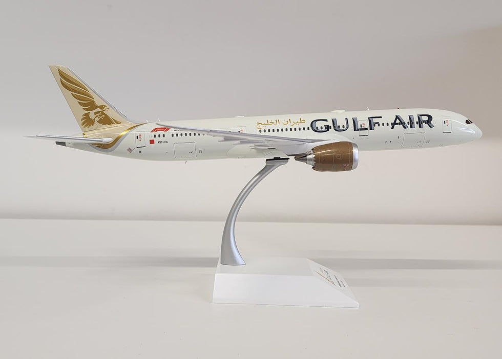 XX2134 | JC Wings 1:200 | Boeing 787-9 Gulf Air A9C-FA (new colours, with stand)