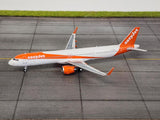 OBM14003 | Panda Models 1:400 | Airbus A321 easyJet G-UZMC