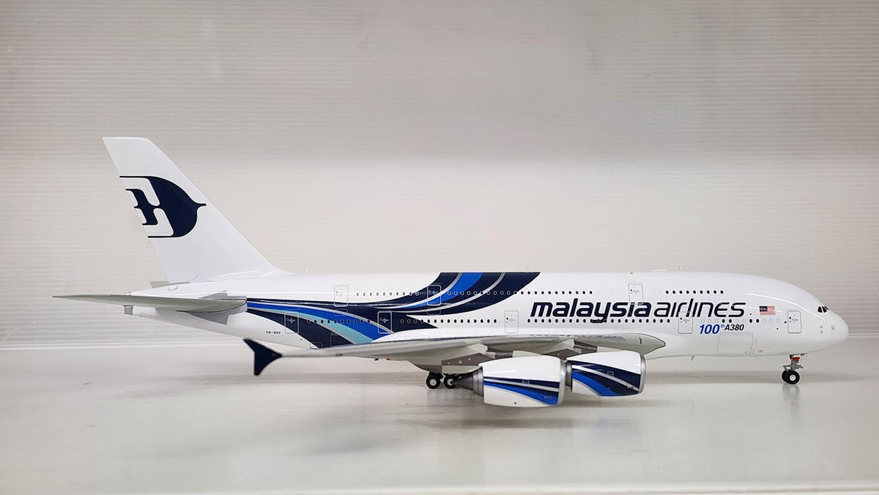 XX2592 | JC Wings 1:200 | Airbus A380 Malaysia Airlines 9M-MNF, '100th A380'