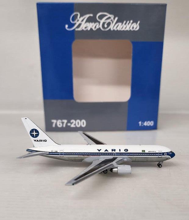 AC411236 | Aero Classics 1:400 | Boeing 767-200 Varig PP-VNP