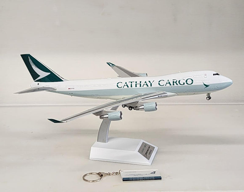WB-747-4-065 | WB Models 1:200 | Boeing 747-400 Cathay Cargo - New Livery B-LIE