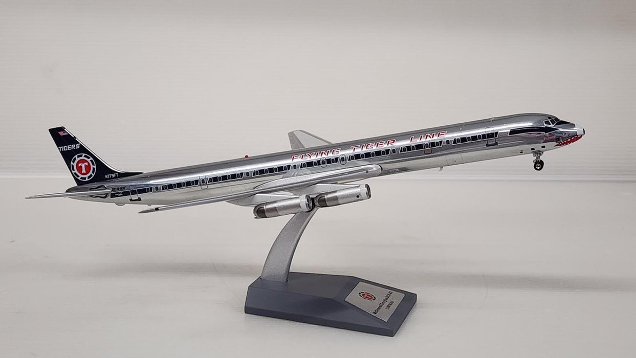 IF863TSM-P | InFlight200 1:200 | DC-8-63F Flying Tigers N779FT (polished, with stand)