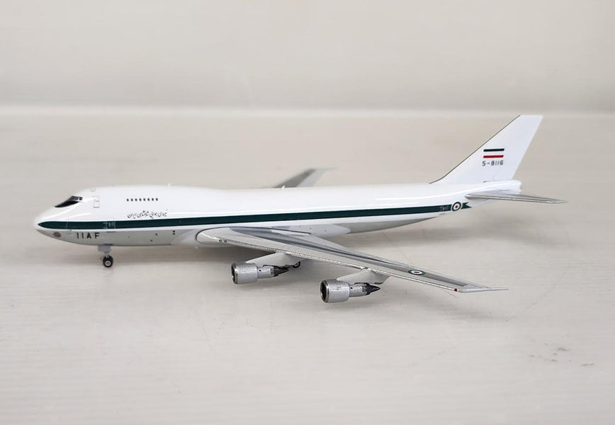PH11888 | Phoenix 1:400 | Boeing 747-200 Iran Air Force Polished 5