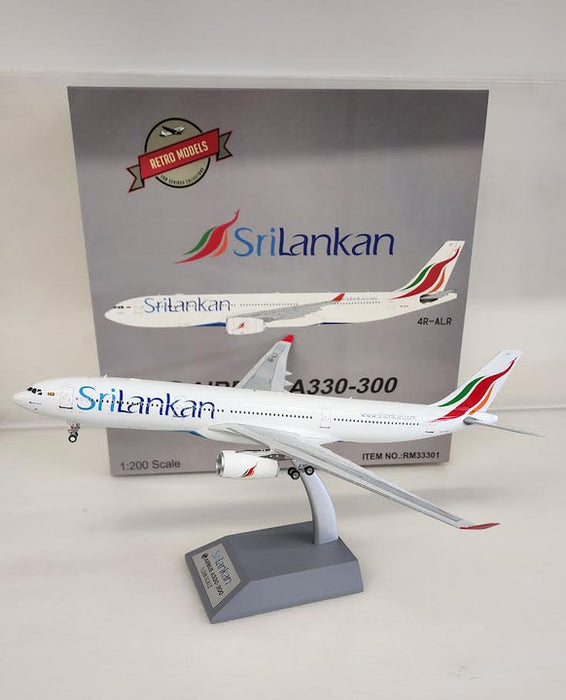 RM33301 | Retro Models 1:200 | Airbus A330-343 Sri Lanka Airlines 4R-ALR (with stand)