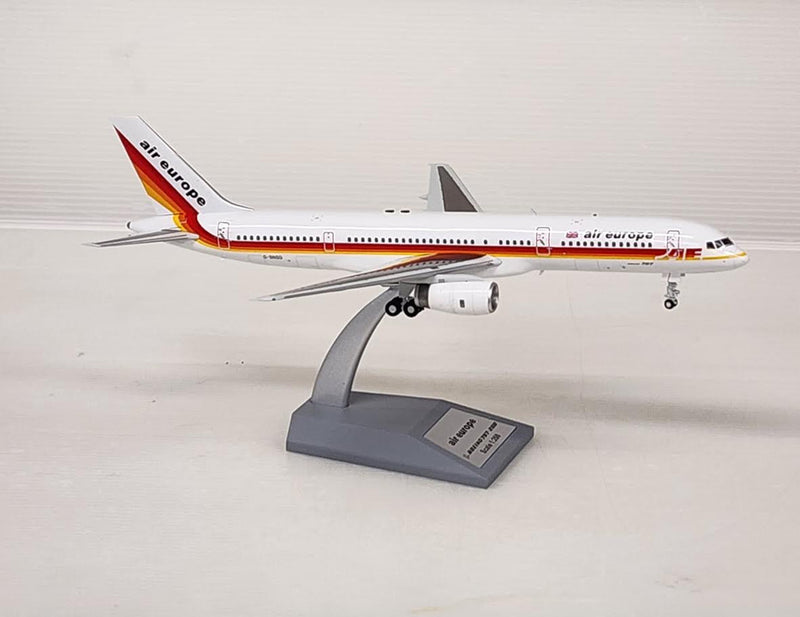 IF752AE0224 | InFlight200 1:200 | Boeing 757-200 Air Europe G-BNSD