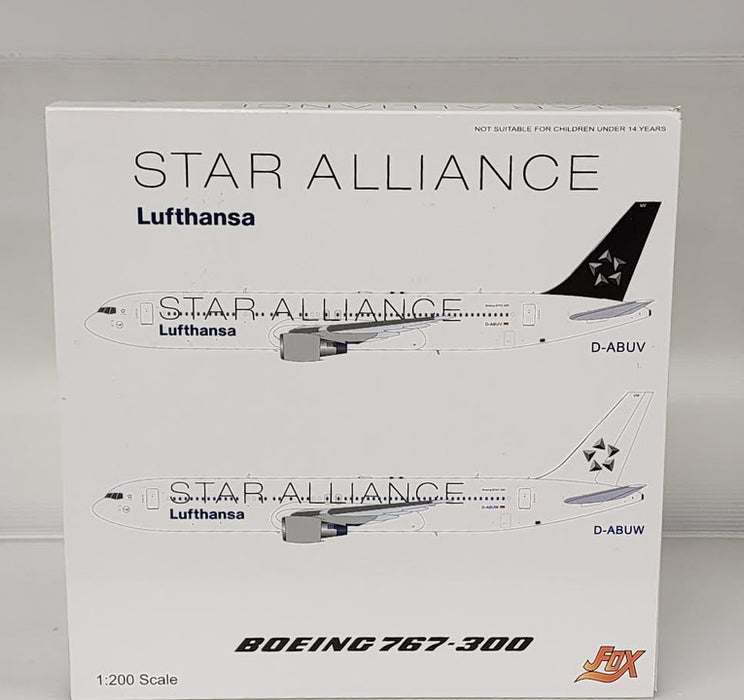 JF-767-3-003 | JFox Models 1:200 | Boeing 767-300ER Lufthansa Star Alliance D-ABUW (with stand)