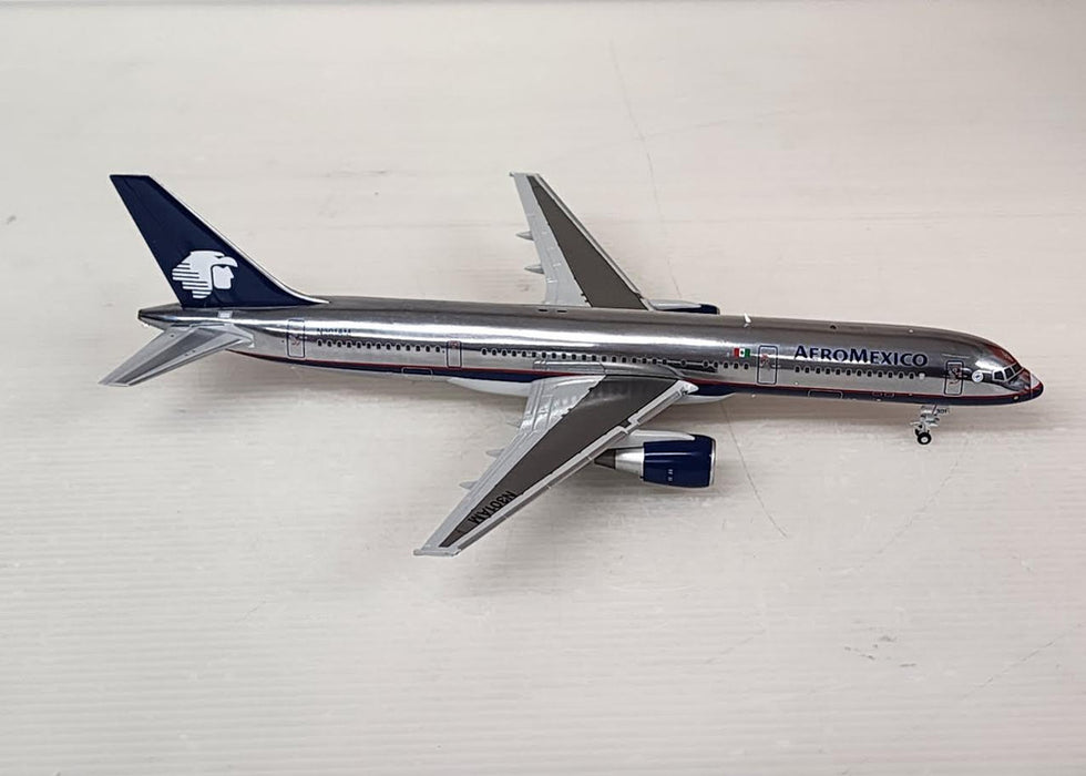 LH2330 | JC Wings 1:200 | Aeromexico Boeing 757-200