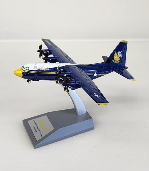 B-130-BA-170 | Blue Box 1:200 | C-130J Hercules US Marines Blue Angels 170000 (with stand)
