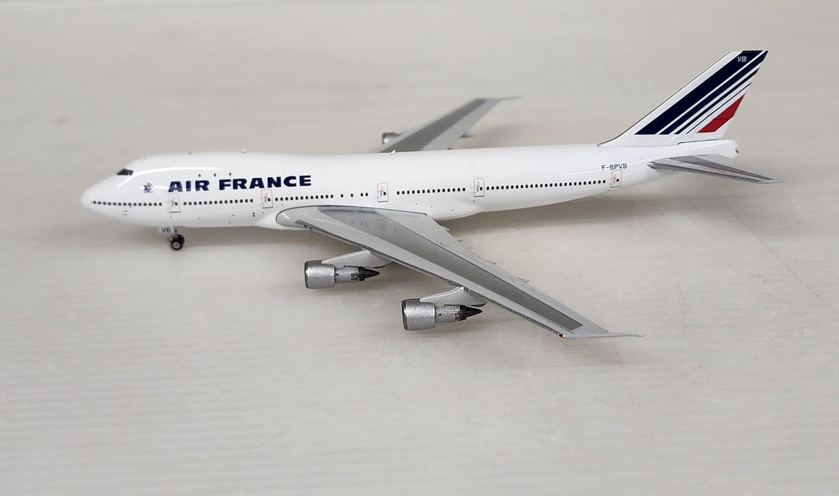 PH11909 | Phoenix 1:400 | Boeing 747-100 Air France F-BPVB