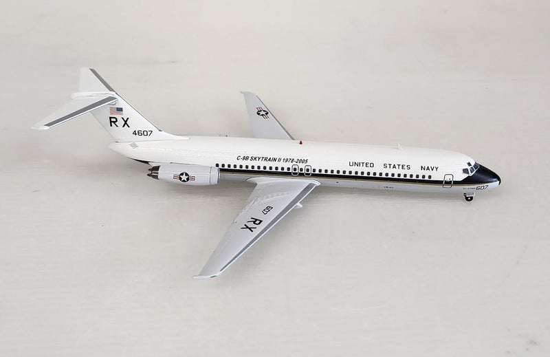 IF932006 | InFlight200 1:200 | DC-9-32 / C-9B US Navy 'Skytrain II' 4607, 1978 - 2005