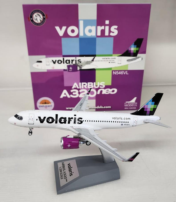 EAV546 | El Aviador 1:200 | Airbus A320 Volaris El Salvador N546VL with stand