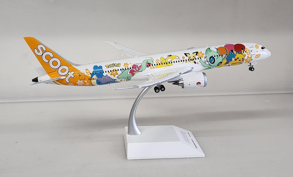 SA2020A | JC Wings 1:200 | Scoot Boeing 787-9 Dreamliner Pokemon Livery Flap Down 9V-OJJ (with Stand)