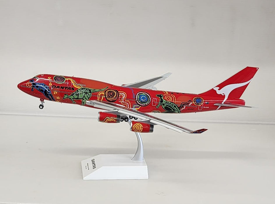 XX20375A | JC Wings 1:200 | Boeing 747-400 Qantas VH-OJB, 'Wunala Dreaming' (flaps down)