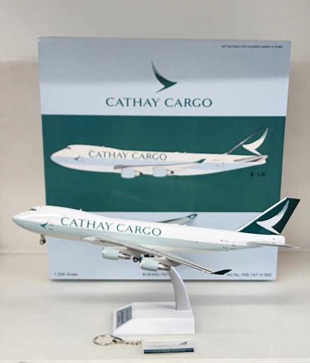 WB-747-4-065 | WB Models 1:200 | Boeing 747-400 Cathay Cargo - New Livery B-LIE