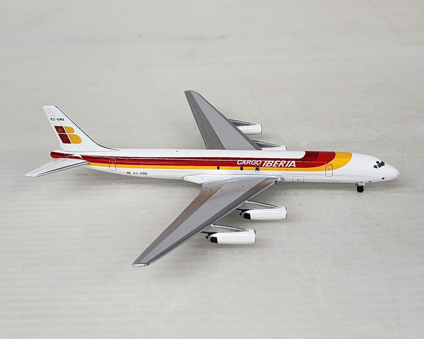 AC411290 | Aero Classics 1:400 | DC-8-62F Iberia Cargo EC-EMX