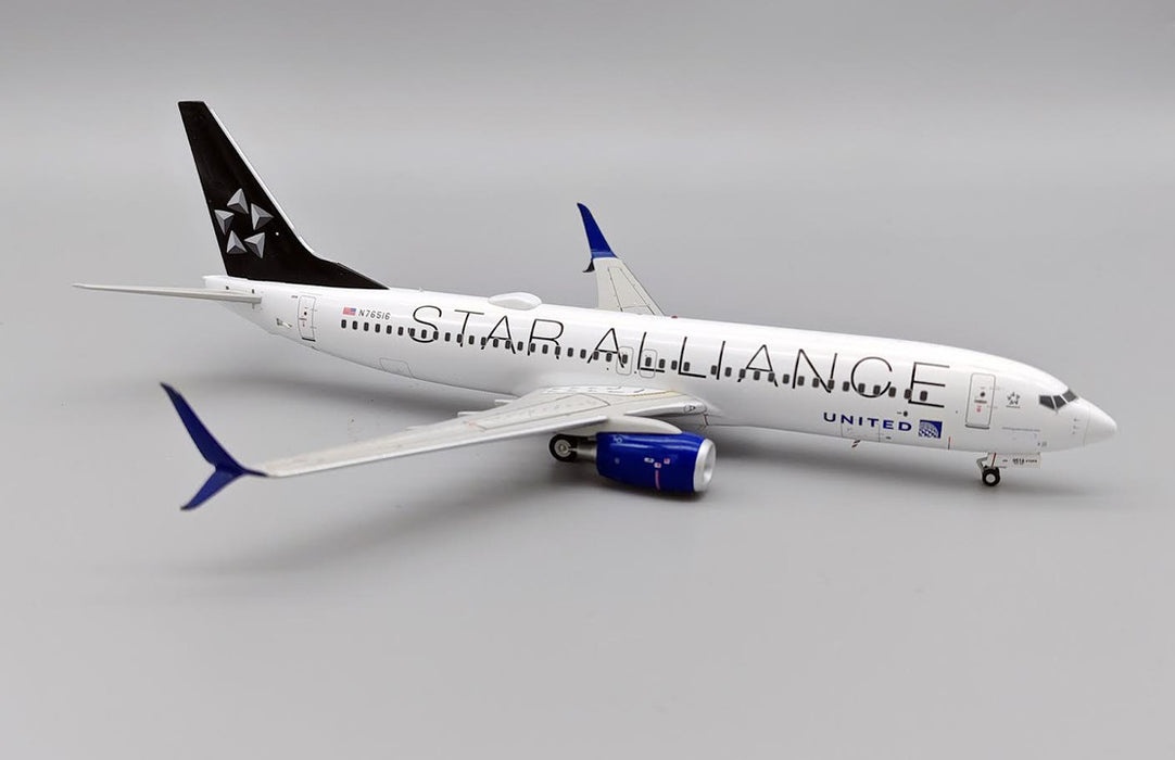 JF-737-8-044 | JFox Models 1:200 | Boeing 737-824 (WL) Star Alliance – United Airlines N76516