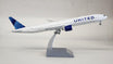 IF773UA1123 | InFlight200 1:200 | Boeing 777-322ER United Airlines N2250U (with stand)