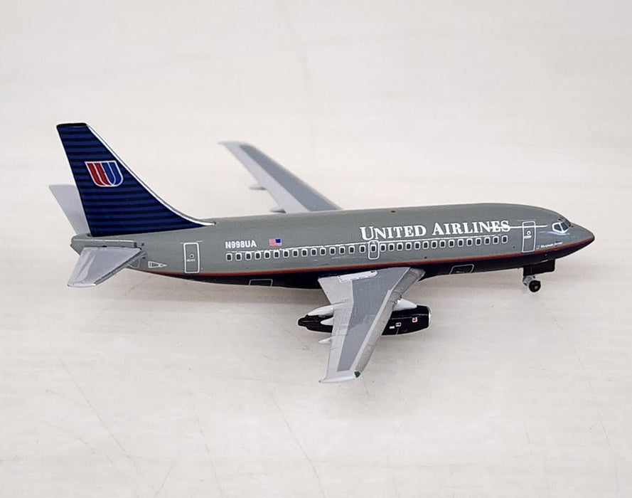 AC411277 | Aero Classics 1:400 |  Boeing 737-200 United N998UA