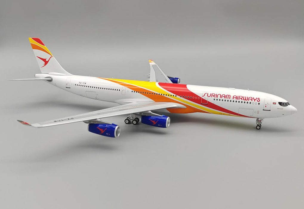 IF343PY1123 | InFlight200 1:200 | Airbus A340-313 Surinam PZ-TCW (with stand)