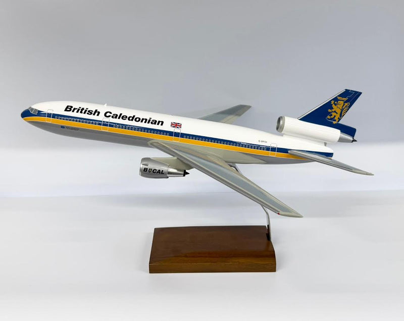 BC-100DC10 | Fibreglass Desktop Models 1:100 | McDonald Douglas DC10 British Caledonian G-BFGI