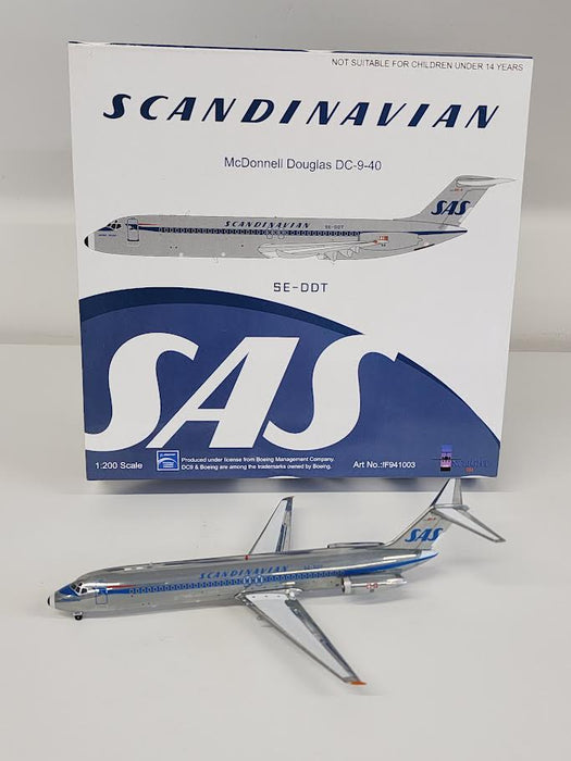 IF941003 | InFlight200 1:200 | McDonnell Douglas DC-9-40 SAS Scandinavian SE-DDT **PRE OWNED**