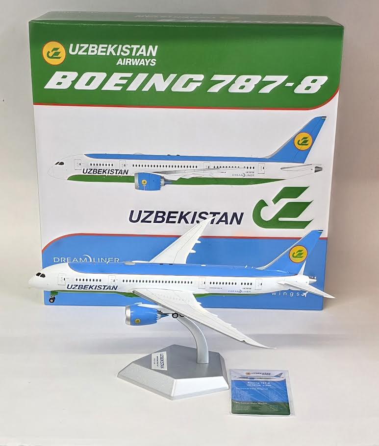 L2034 | SQ Wings 1:200 | Boeing 787-8, Uzbekistan UK78701 'with stand'
