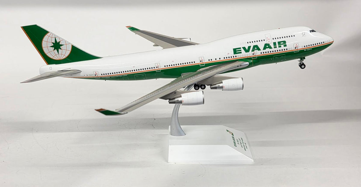 XX20321 | JC Wings 1:200 | Boeing 747-400F EVA Air B-16411