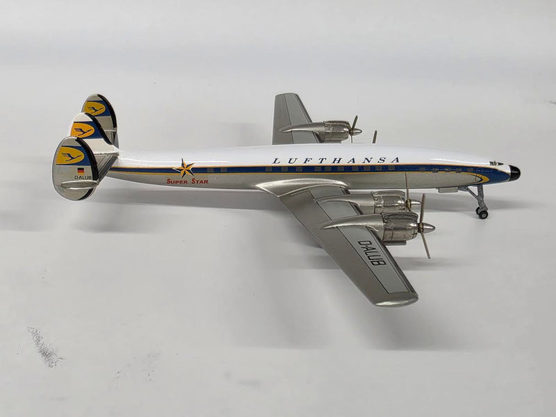 CA19B1 | Western Models 1:200 | L-1649 Starliner Lufthansa D-ALUB (without tip tanks)