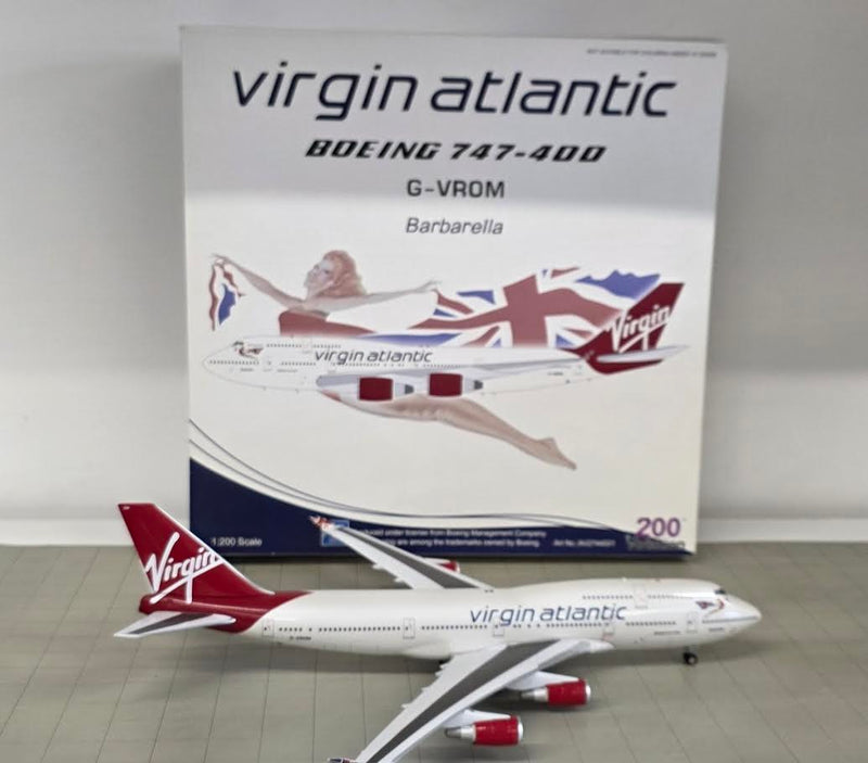 AV2744001 | Aviation 200 1:200 | Boeing 747-400 Virgin Atlantic G-VROM