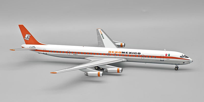 IF863AM1025P | InFlight200 | McDonnell Douglas DC-8-63CF AeroMexico N4865T with stand | is due October 2025