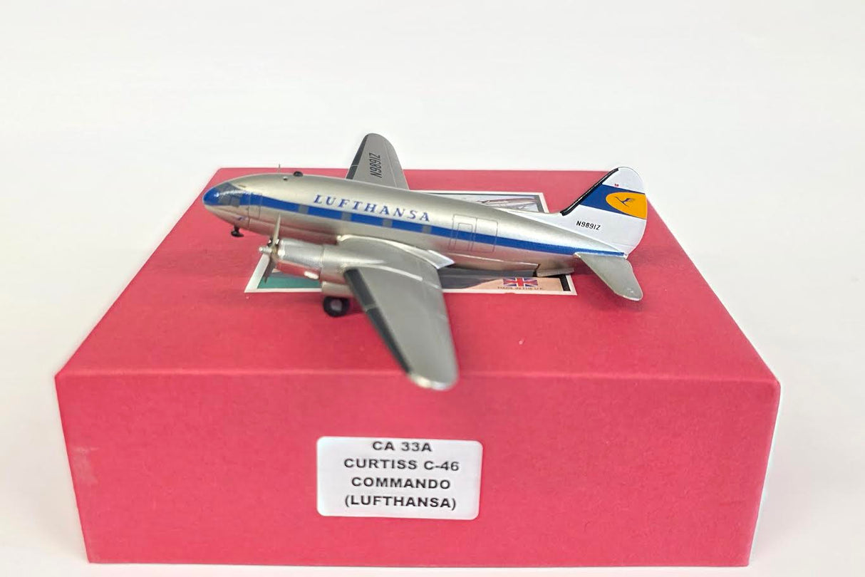 CA33A | Western Models UK 1:200 | Curtiss C-46 Commando Lufthansa N9891Z **PRE-OWNED**
