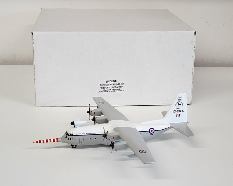 SF018-SF015 | SkyFame Models 1:200 | C-130K Hercules W2 Meteorological Research Flight XV208, 'Snoopy', 1973-2001