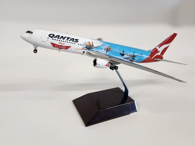 G2QFA438 | Gemini200 1:200 | Boeing 767-300 Qantas Airways VH-OGG, 'Disney Planes' **PRE-OWNED**